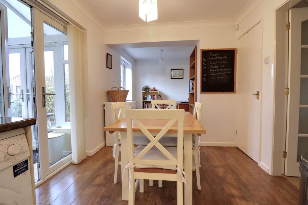 Kitchen/Dining Room