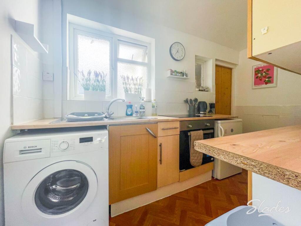 25c Keswick kitchen 
