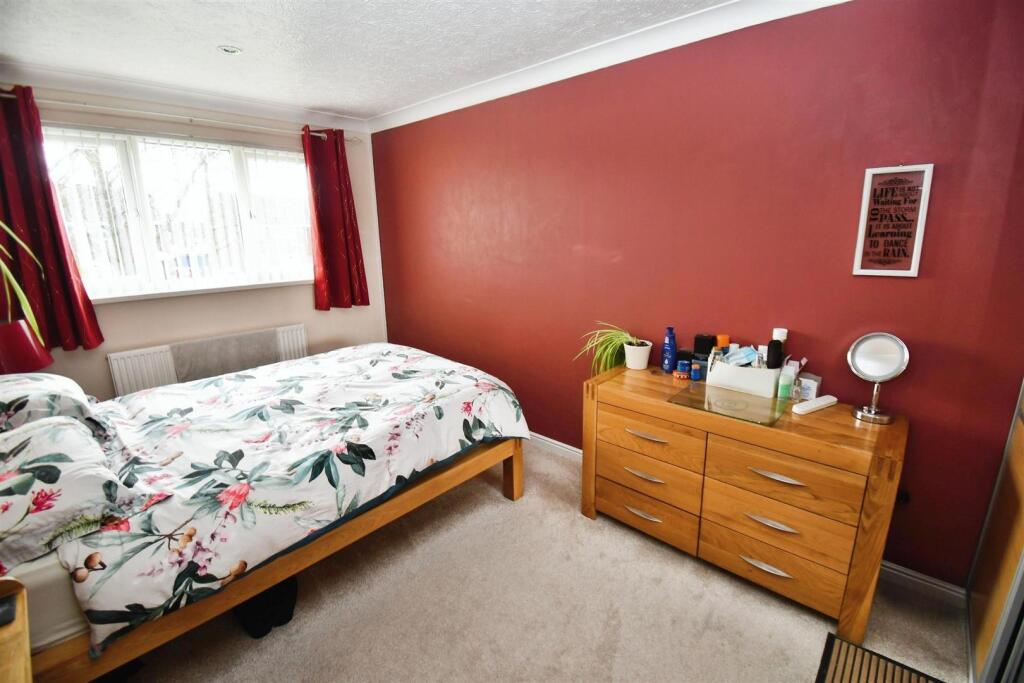 editedimage-e5cef3b6-fa34-4c36-bb9f-d7befec213f2 2