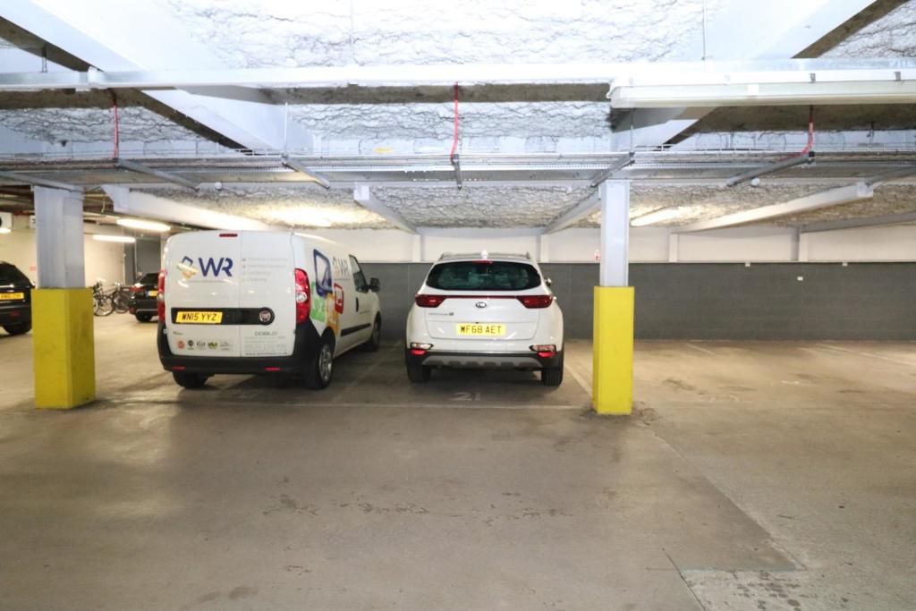 09 - Parking Space.JPG