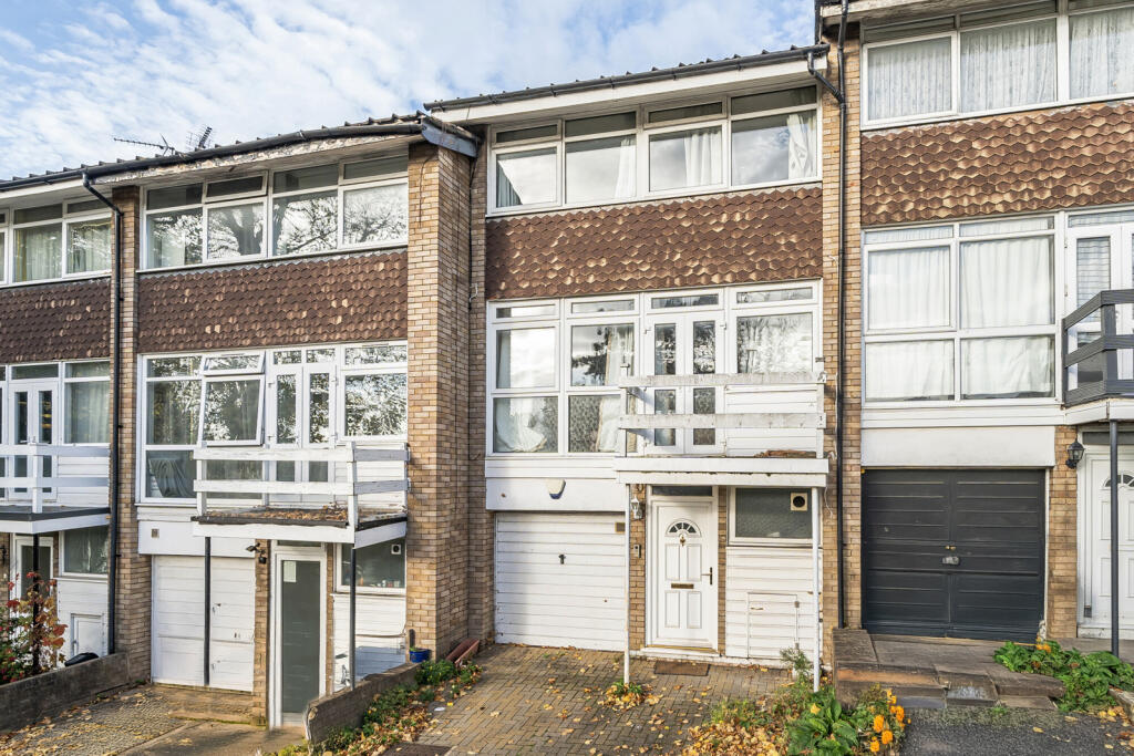 1373392-1-68ff800...