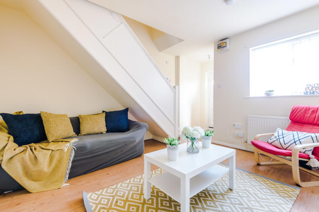 9 Aquarius Lane Living Room 3