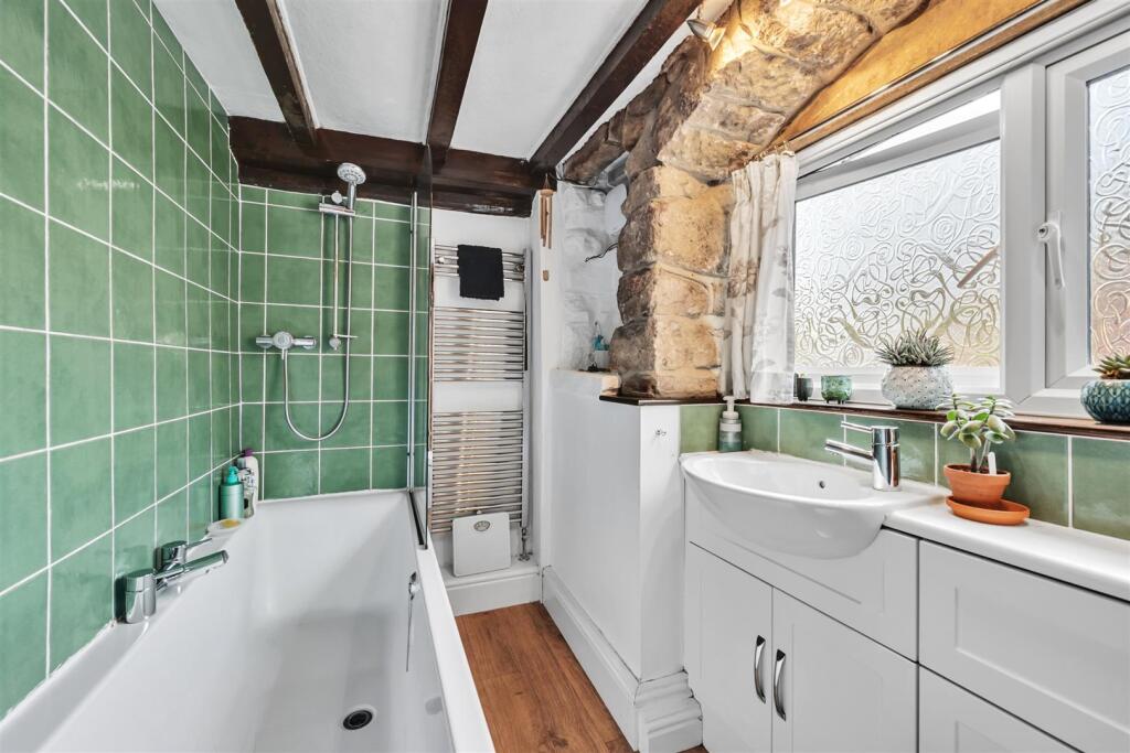 Saxton Mee Victoria Cottage 020.jpg