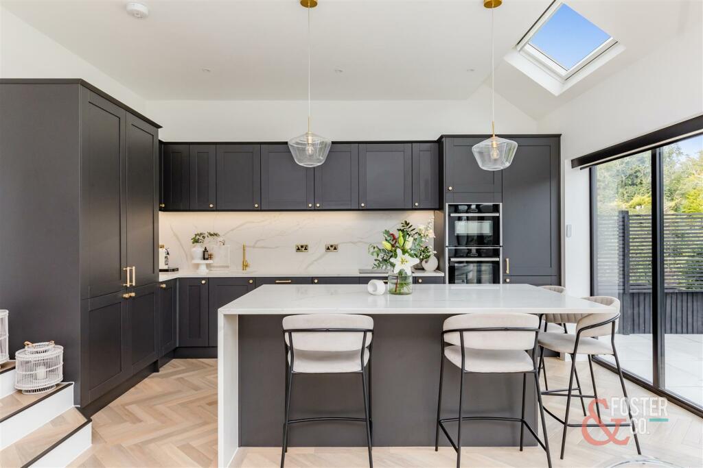 Woodland Avenue 121-5.JPG