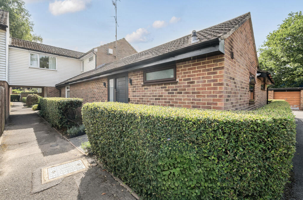 1343637-21-68a5ec...