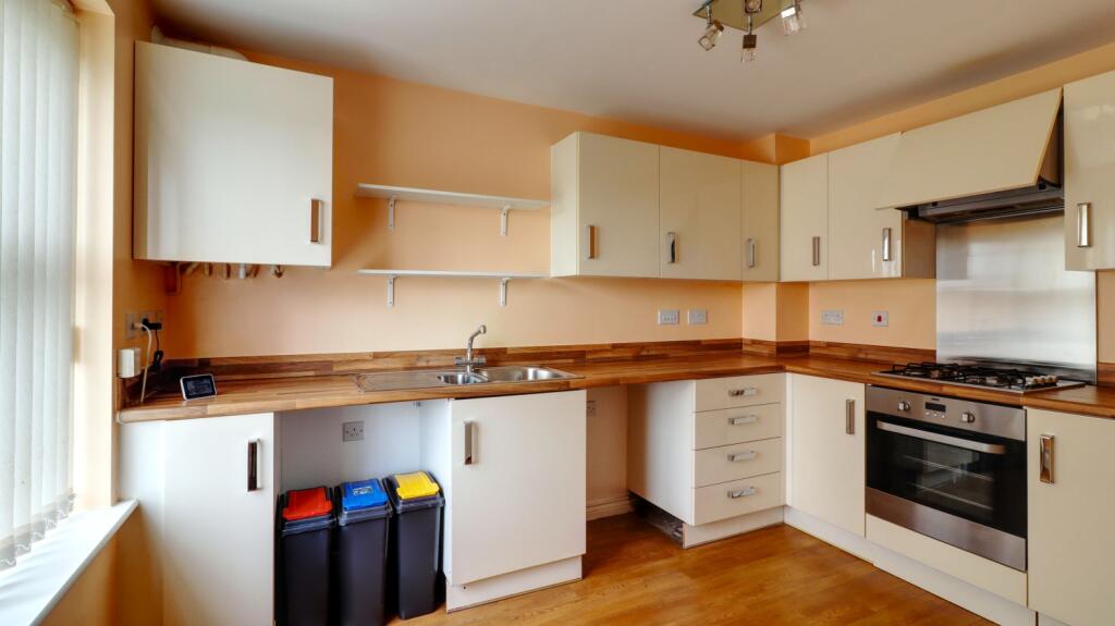 5. Kitchen 1