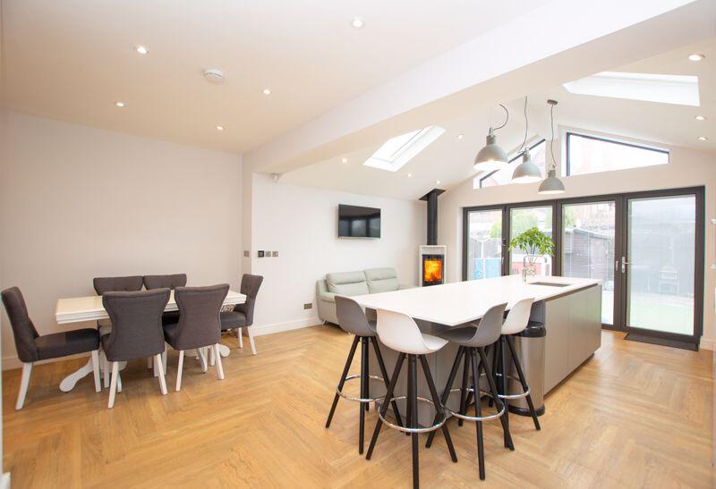 Kitchen/Family/Dining