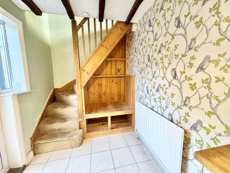 Access to first floor