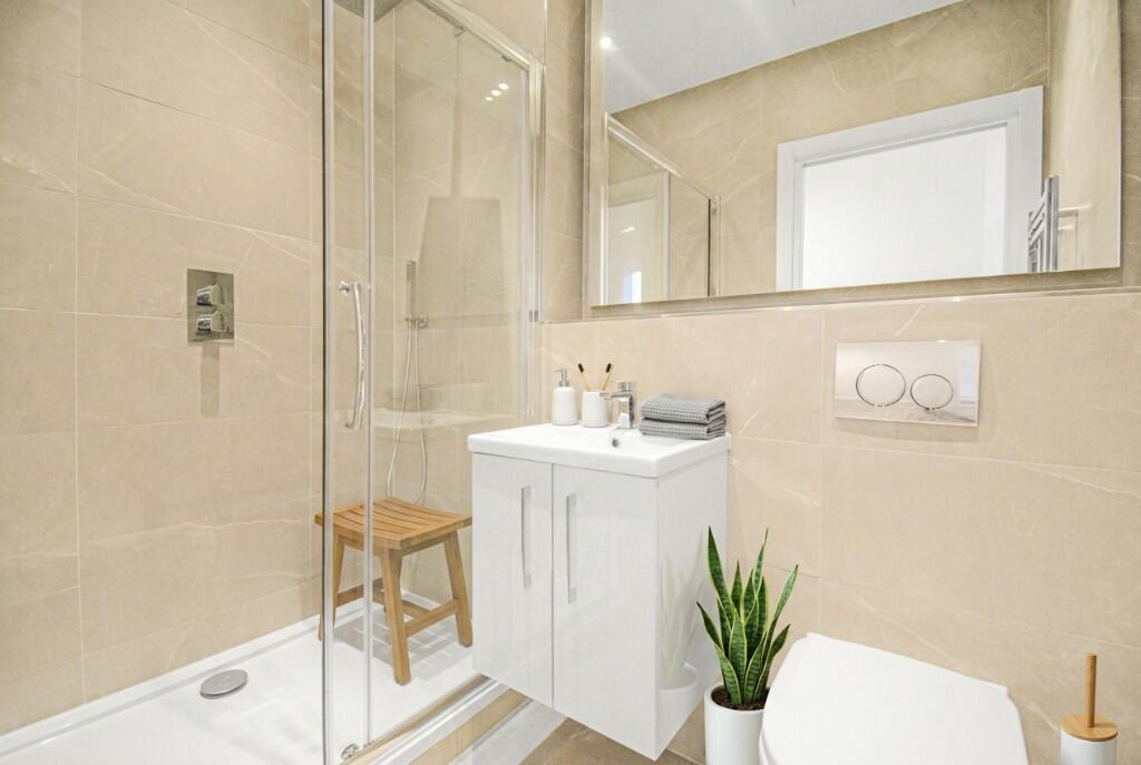 Sunrise Parkway, Milton Keynes, Buckinghamshire, MK14