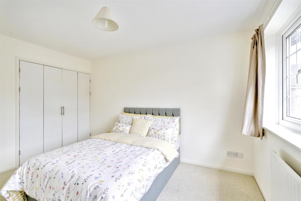 Bedroom 1_3.jpeg