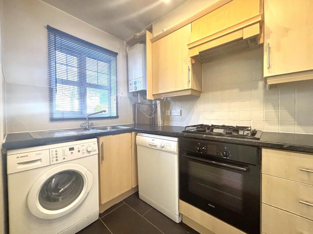 Kitchen_1.jpeg