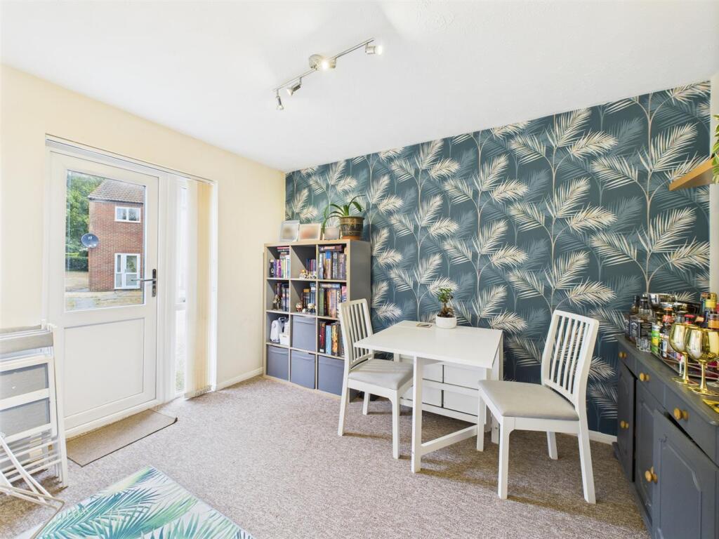 Bedroom or Dining Room