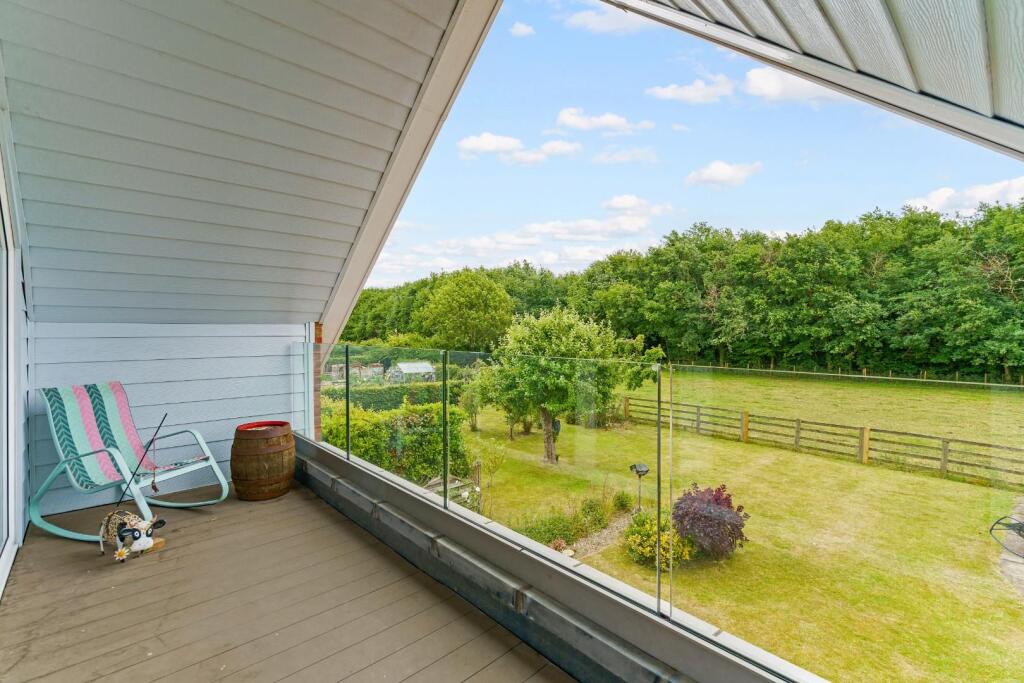 93887_Lynwade Church Lane Appleton (21).jpg