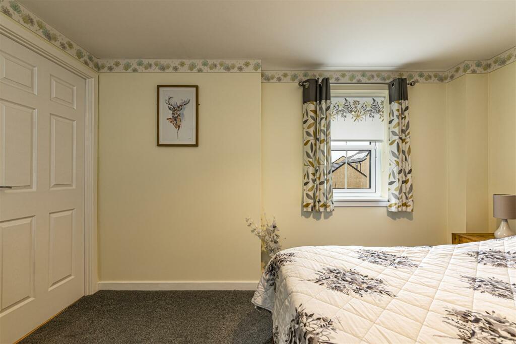 52 Knoll Park Drive Galashiels 48.JPG