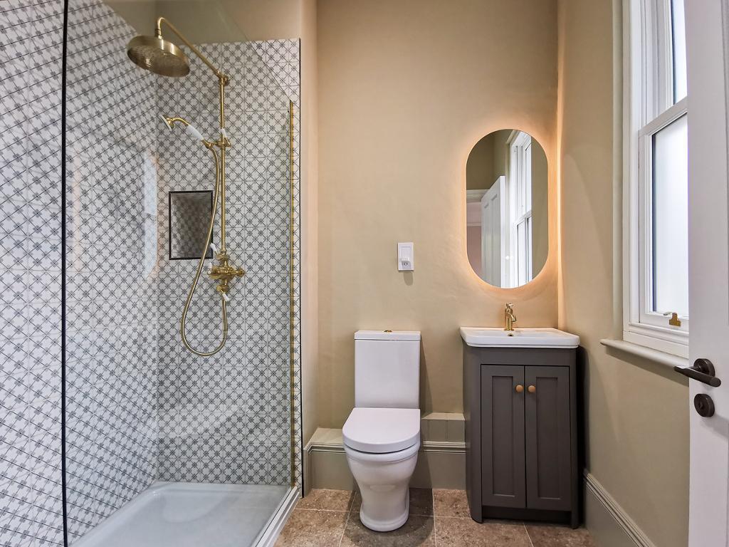 En suite shower room