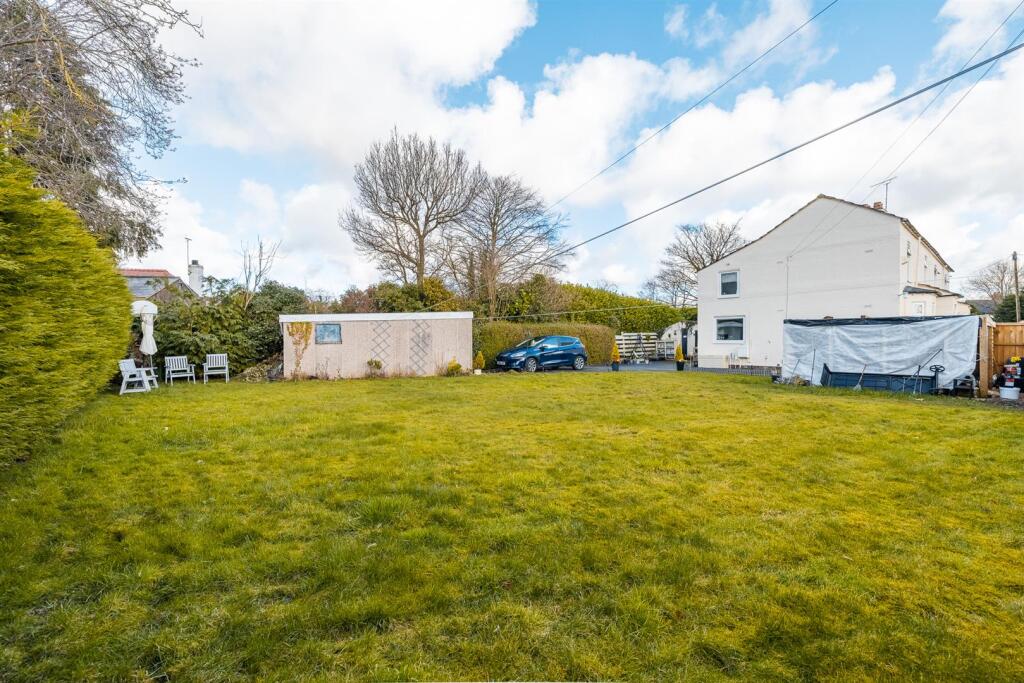 Stables Close-26.jpg
