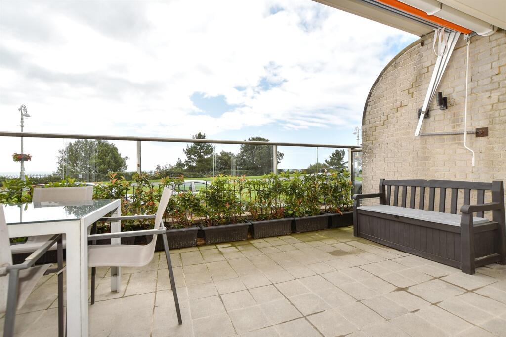 Balcony / Terrace