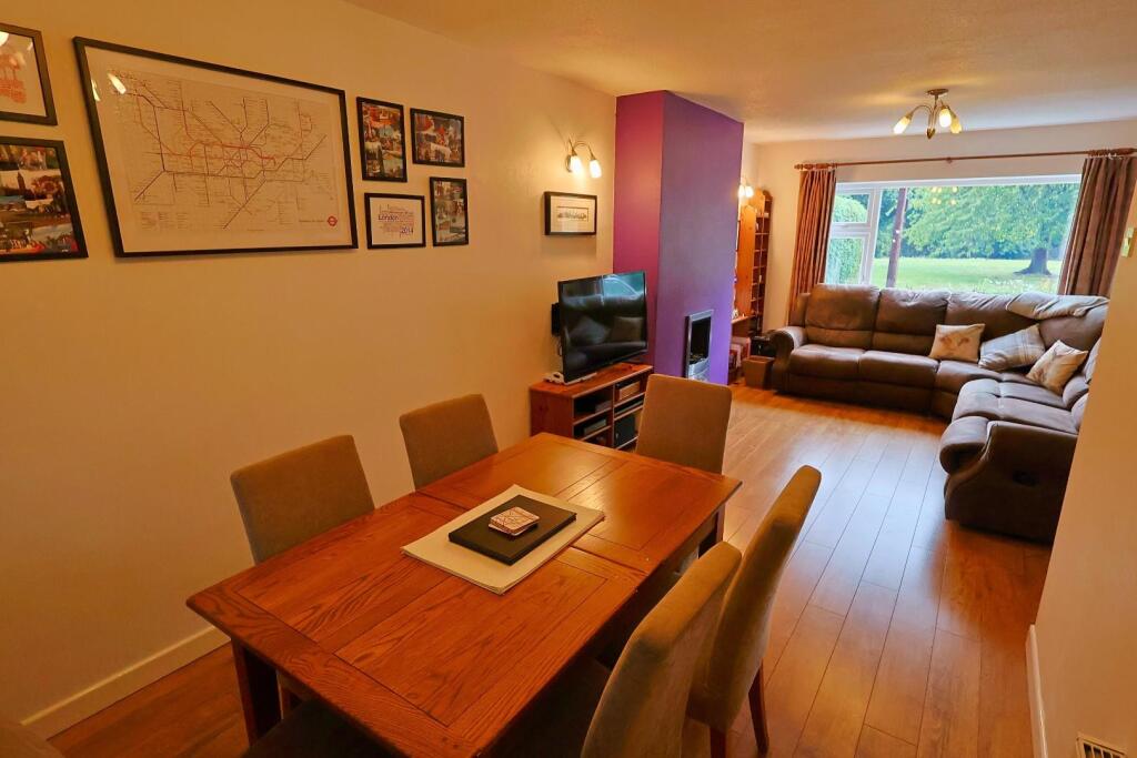 Lounge/diner