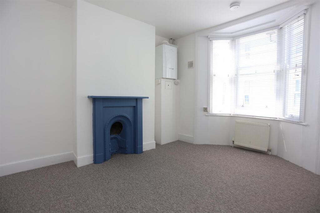 24 Margaret Street (10).JPG