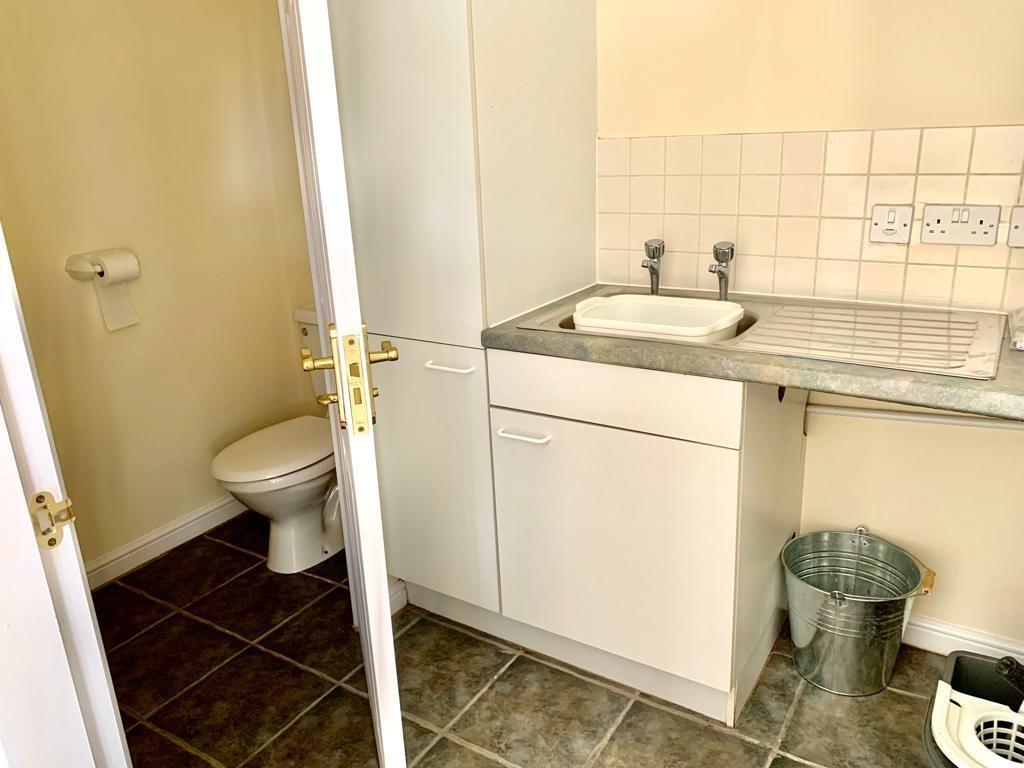 Downstairs WC.jpg