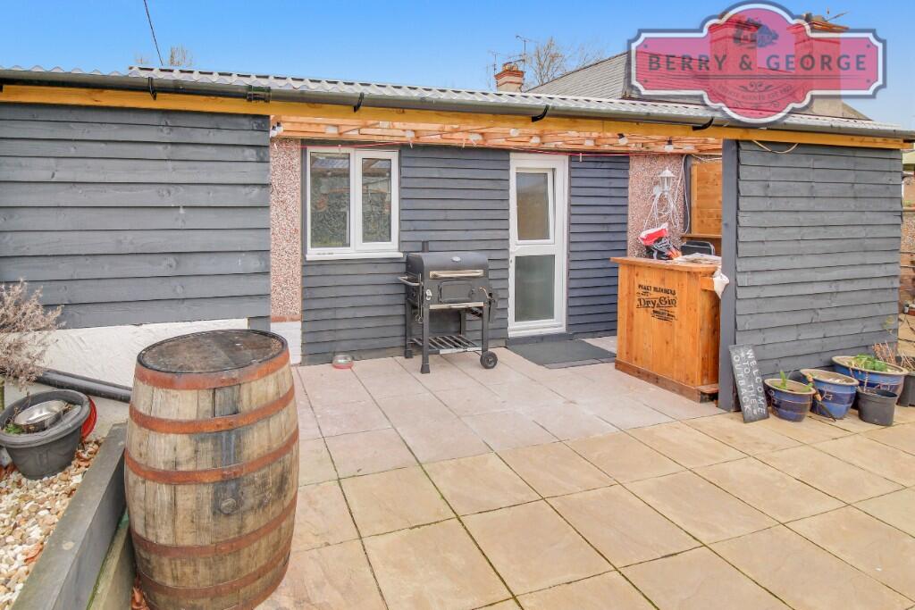 BBQ AREA / ANNEX