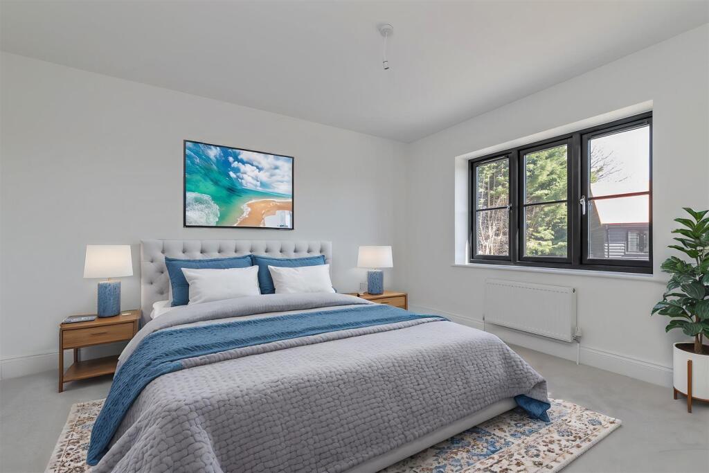 3RoseGardens-36 - Bedroom - Standard - 0.jpg