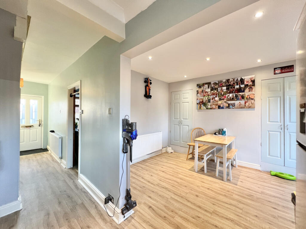 Devonshire Avenue,  Thornton, FY5