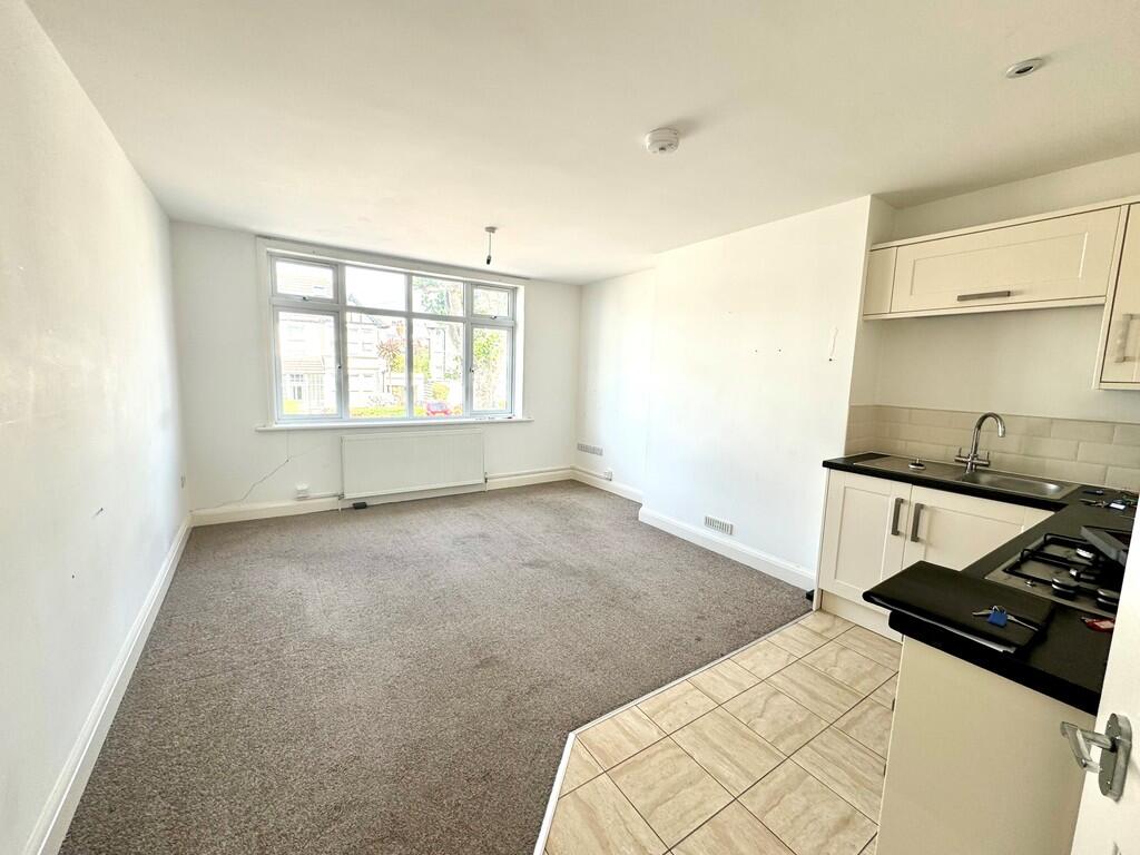 10 Preston Road f...