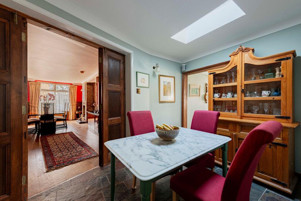 Breakfast Room (1)