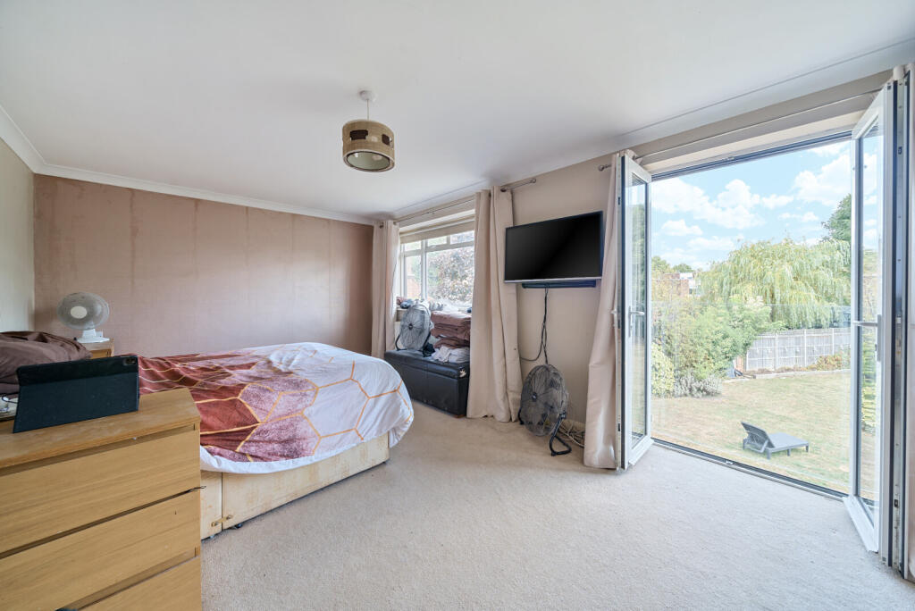 1330692-21-688770...