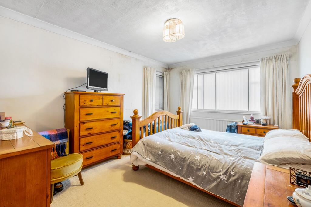 77 Middlegate Road West (Frampton)-22