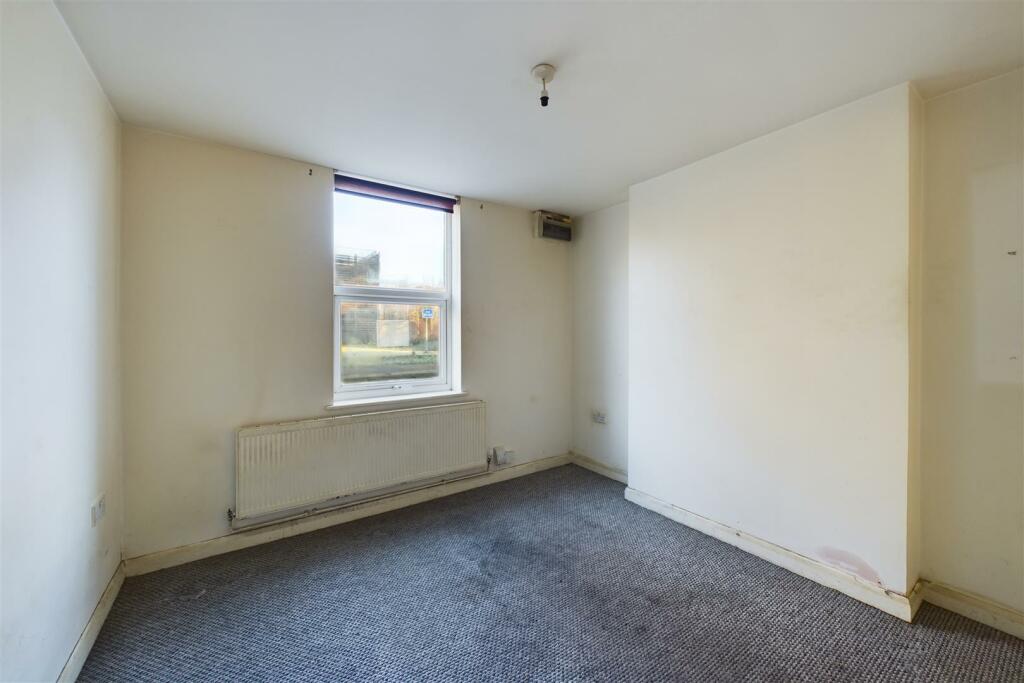 63 Great Western Road, City Centre Gloucester GL1 