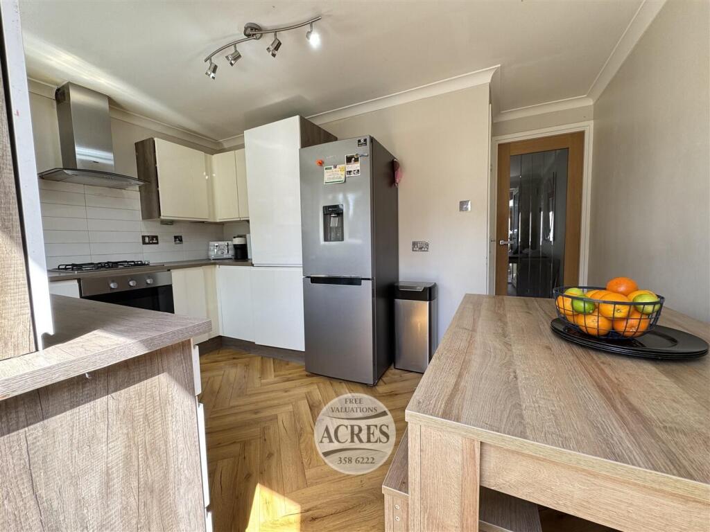 IMG_5400 (Large).jpg