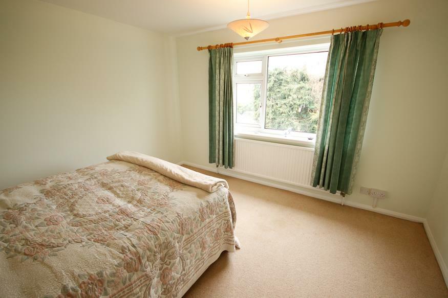 REAR DOUBLE BEDROOM 1