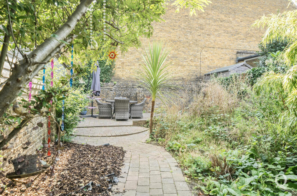 34e6cfb1-7417-471...