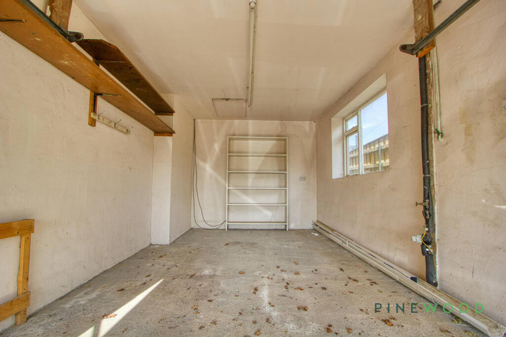 Single Garage
