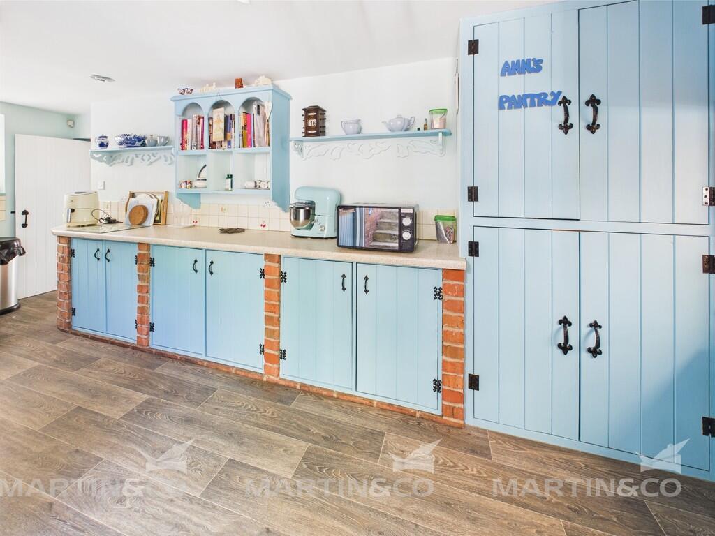 CAM02406G0-PR0460...