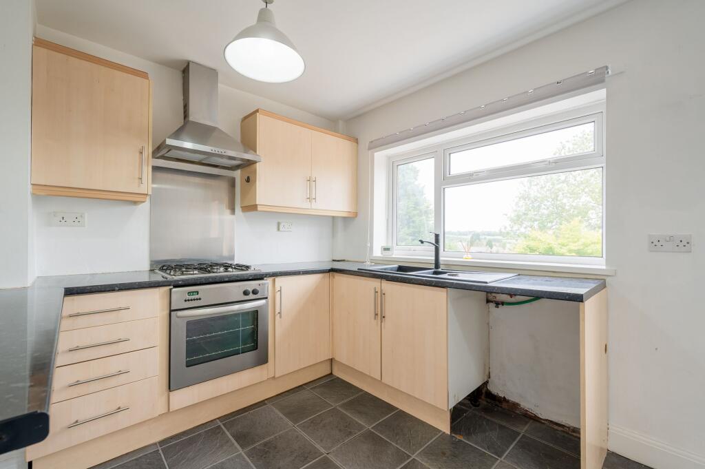 KITCHEN/DINER AND LOUNGE