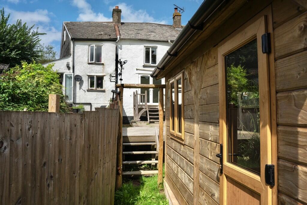 WALKWAY TO HOUSE