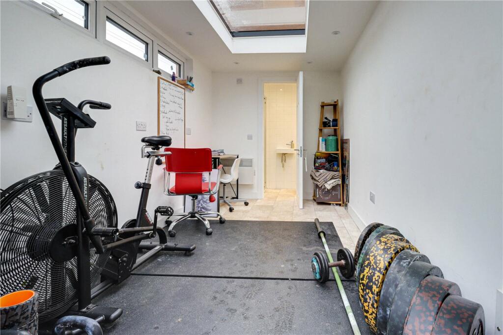 Studio/Gym