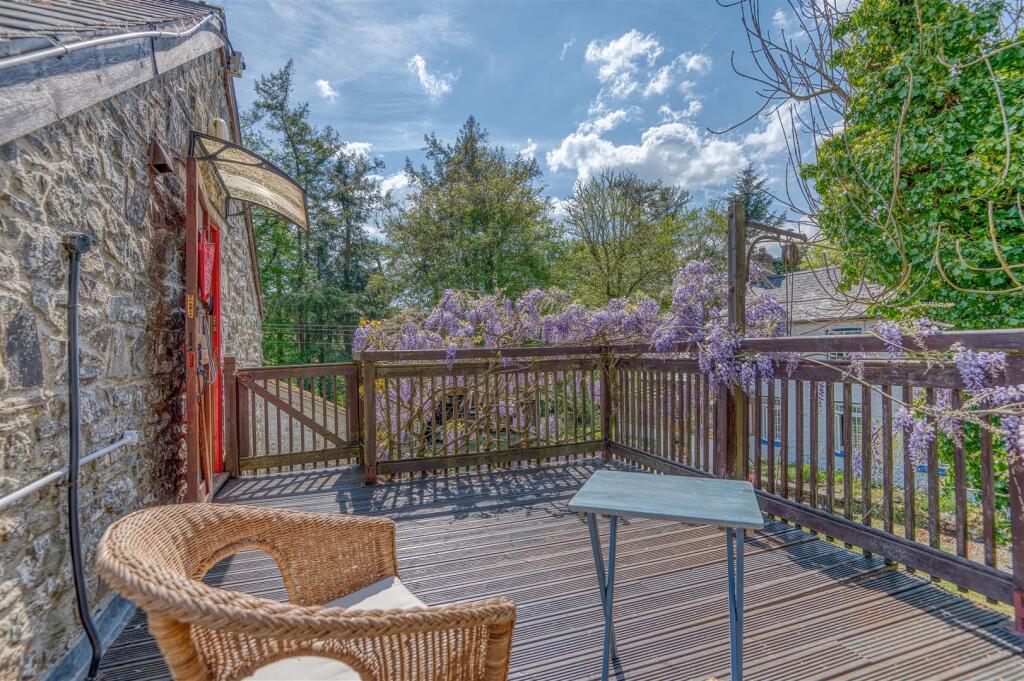 Barn Conversion decked balcony
