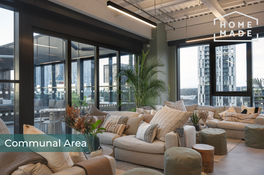 7b328eae567cb4309cce886e0c61