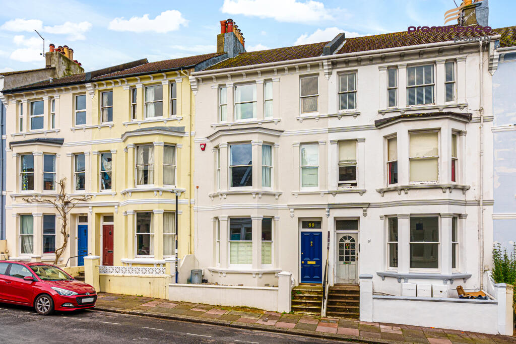 GFF, 91 Roundhill Crescent-12