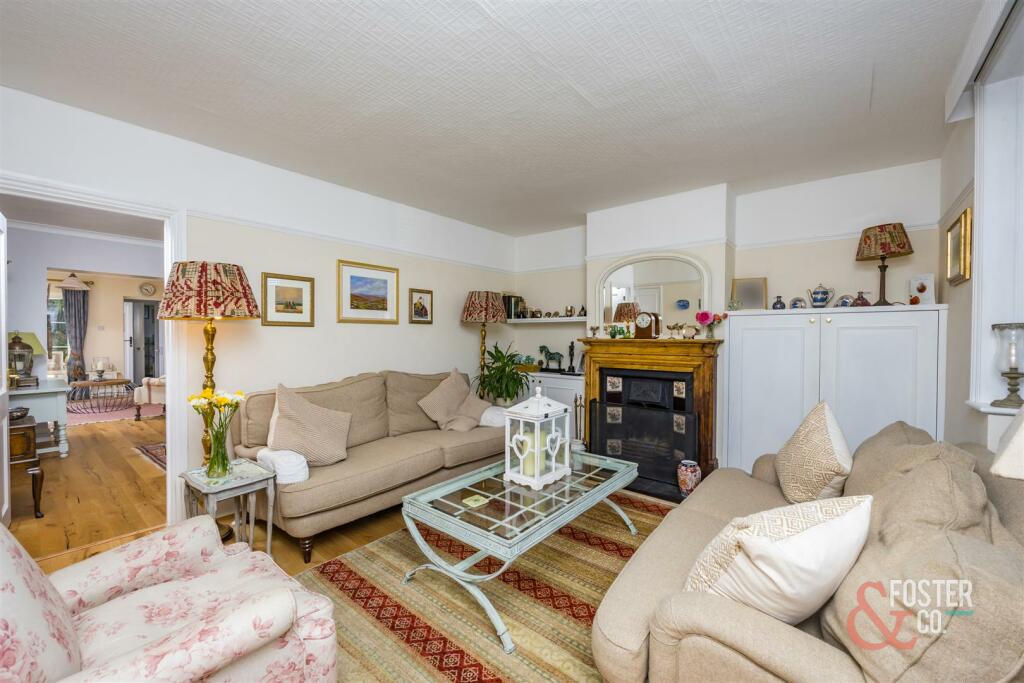 London Road - Foster &amp; Co-1.JPG