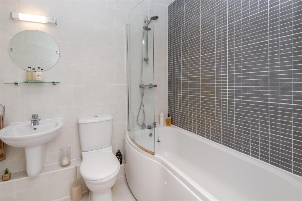 8623388-interior12.jpg