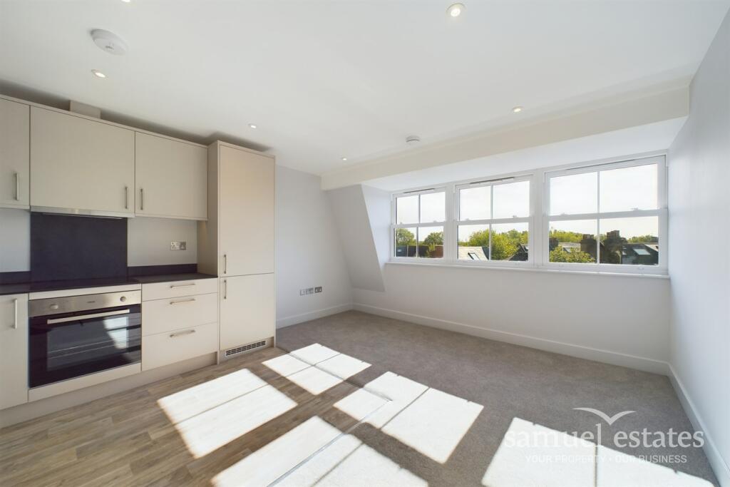 Living Room / Kitche
