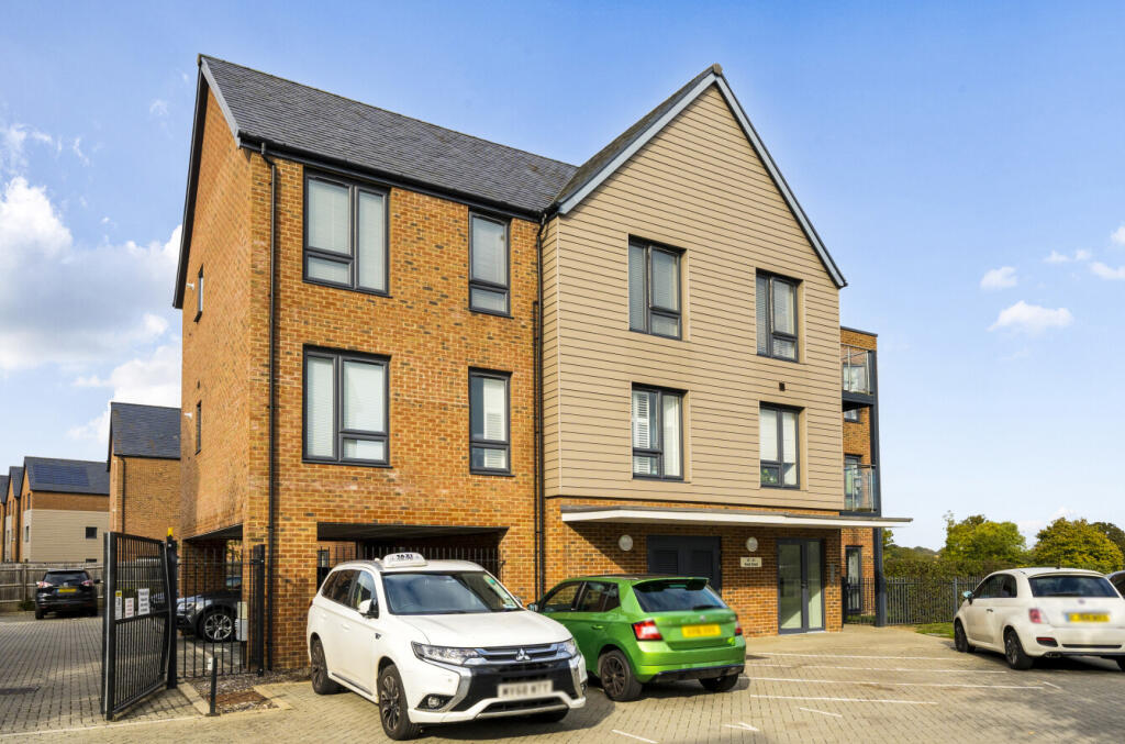 1363475-4-68e7c9a...