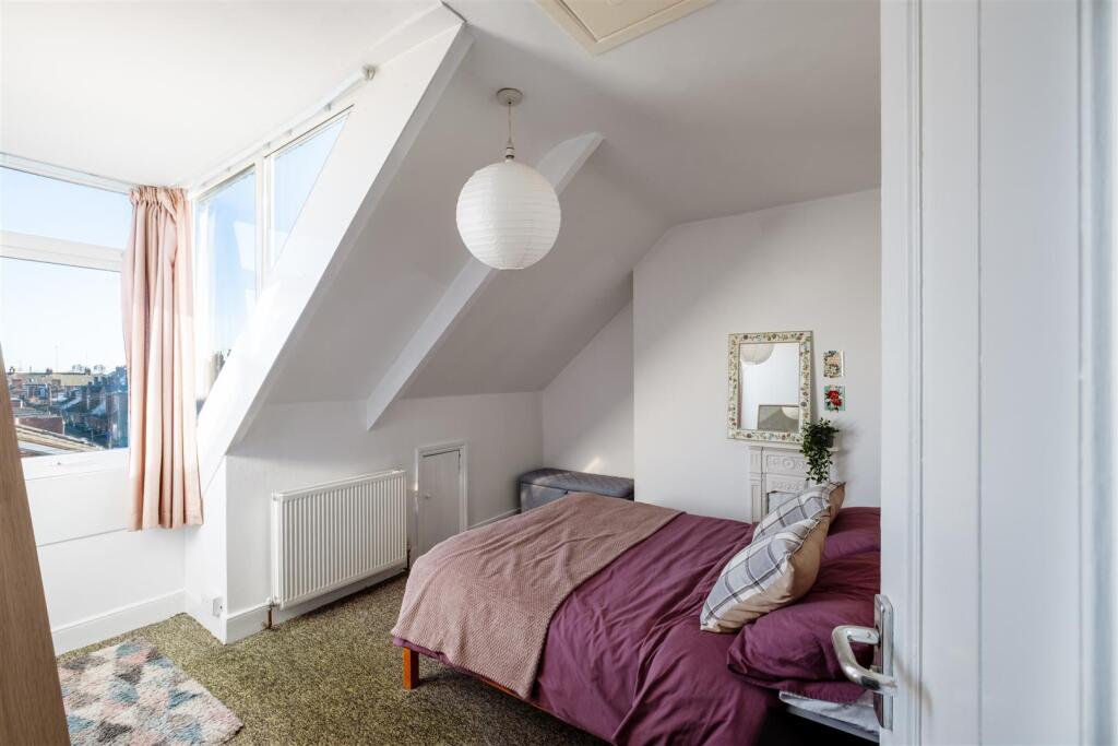 40 Addycombe Terr HE-6.jpg