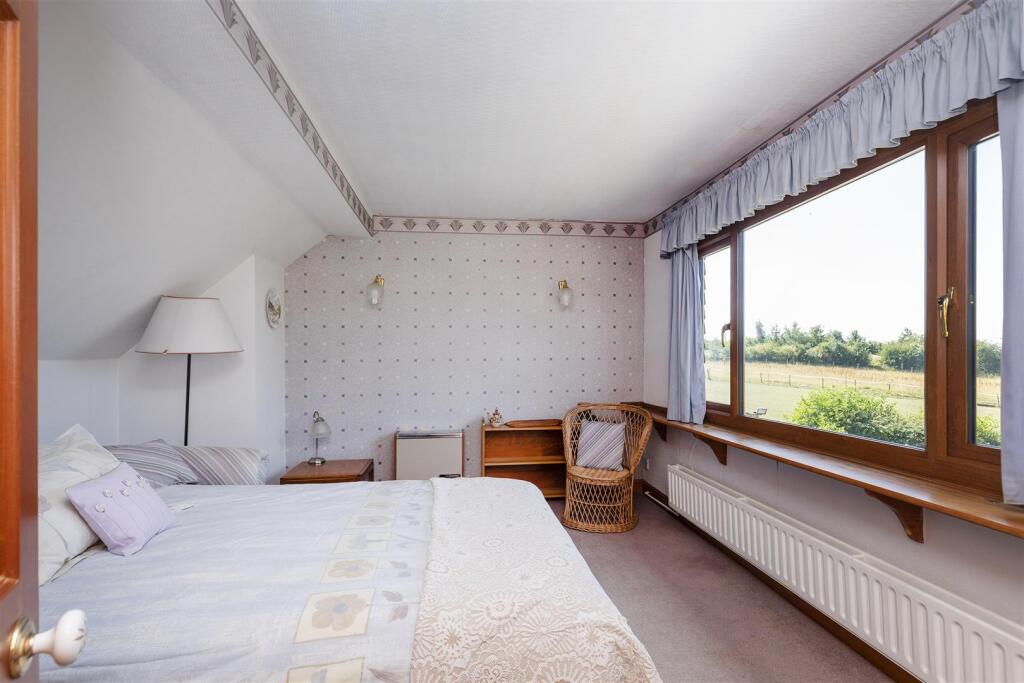 Bramleys Estate Agents - Lydgate Drive - Lepton (2