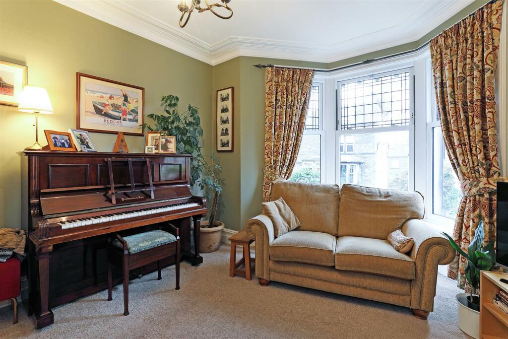 34 St Albun&#39; Aue._08. Photoneg.co.uk.jpg